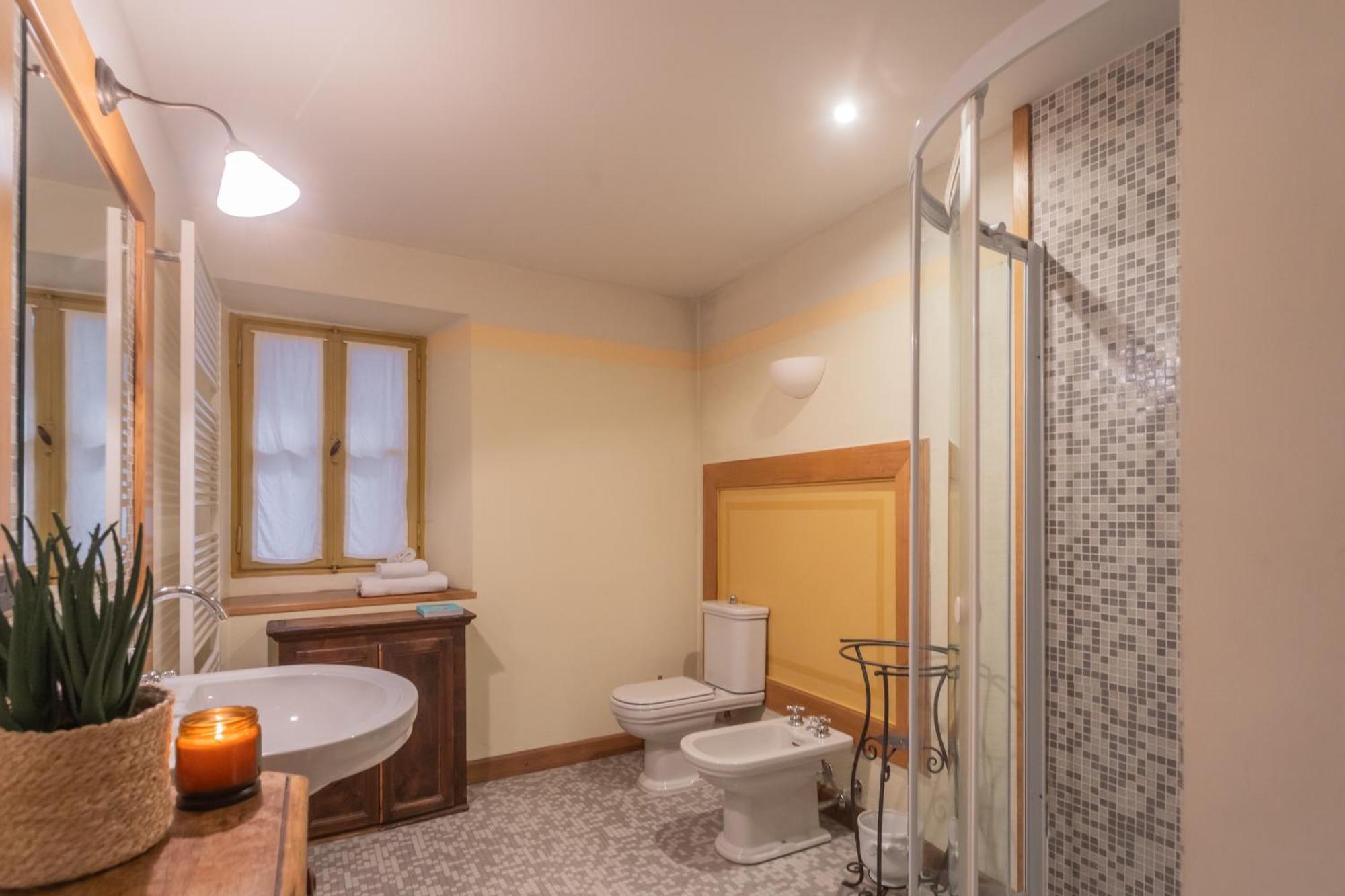 Villa Torre Di Palanzo With Magnificent View By Rent All Como Faggeto Lario Exterior foto